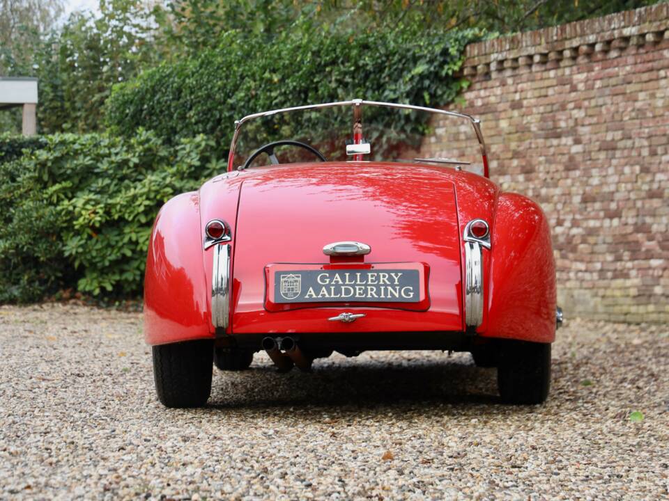 Image 5/50 of Jaguar XK 120 SE OTS (1954)