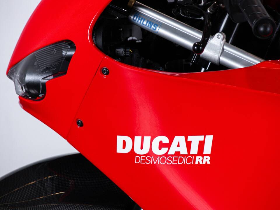 Image 38/50 of Ducati DUMMY (2008)