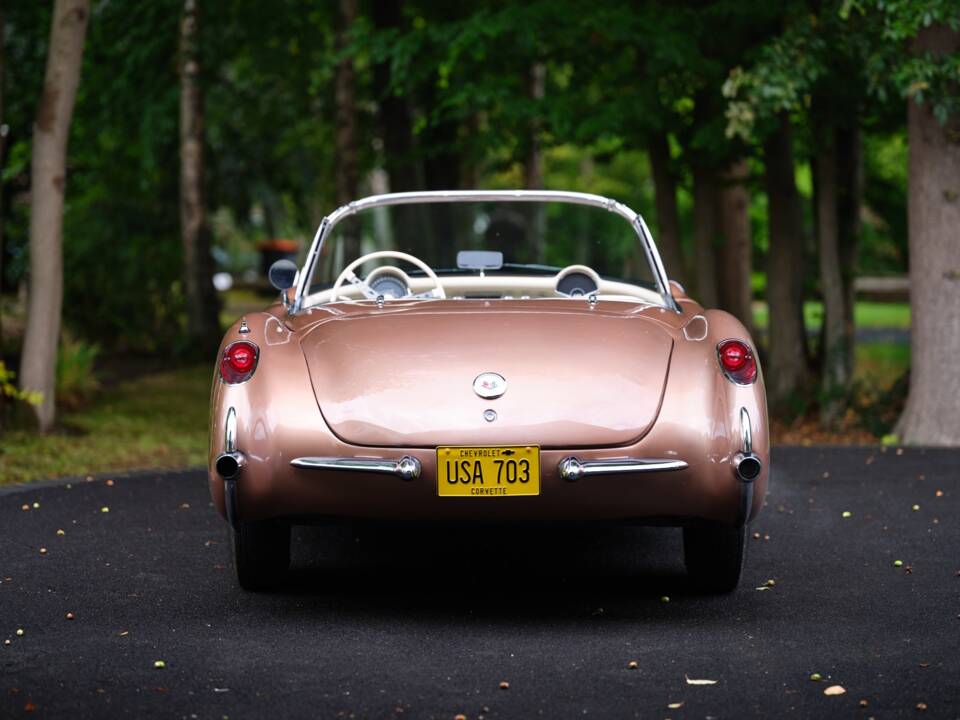 Image 15/36 of Chevrolet Corvette (1956)