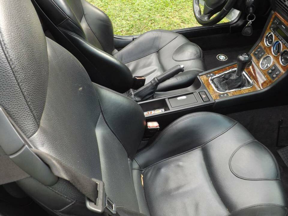Bild 29/50 von BMW Z3 Coupé 2.8 (2000)