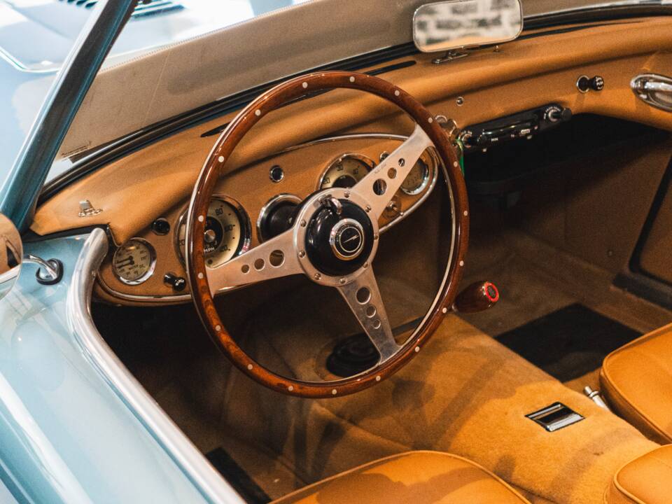 Image 8/30 of Austin-Healey 3000 Mk I (BT7) (1960)