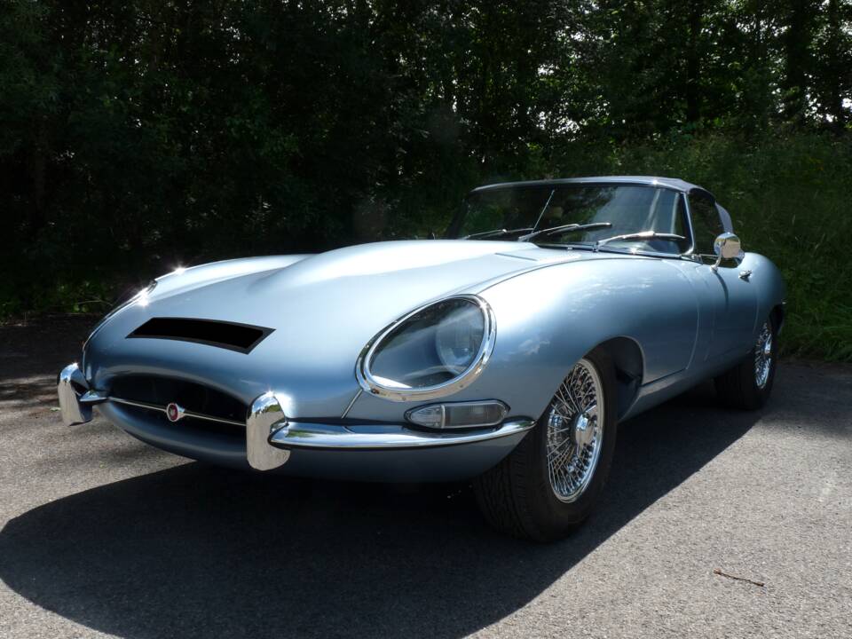 Image 5/26 of Jaguar E-Type 3.8 (1963)