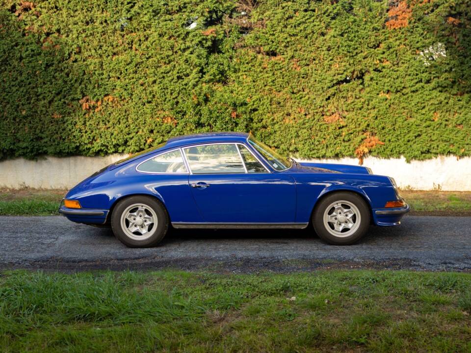 Image 6/15 de Porsche 911 2.4 T (1973)