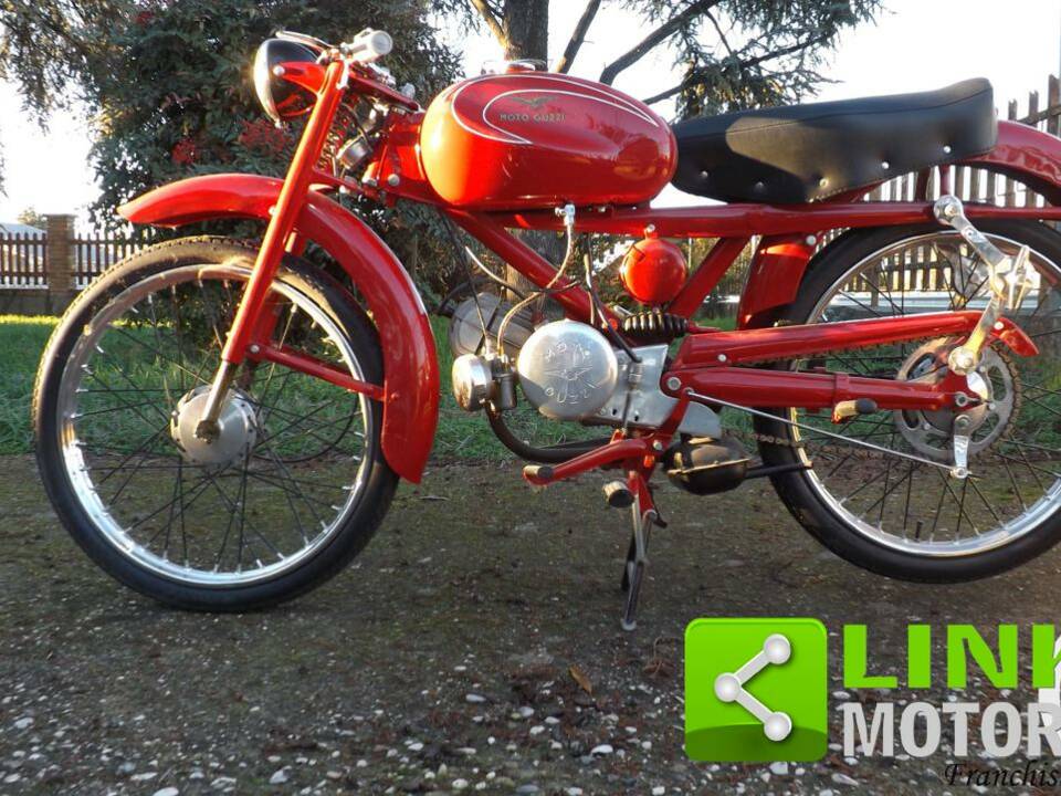 Afbeelding 3/10 van Moto Guzzi DUMMY (1952)