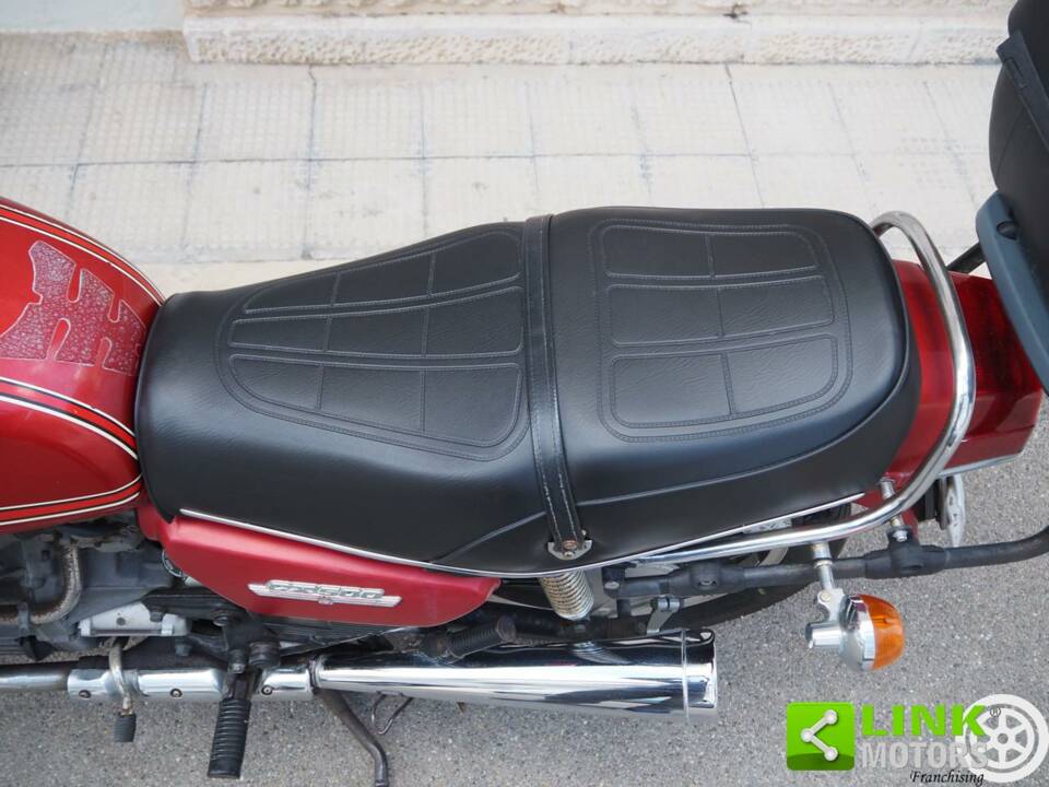 Image 18/37 of Honda CX 500 (1981)