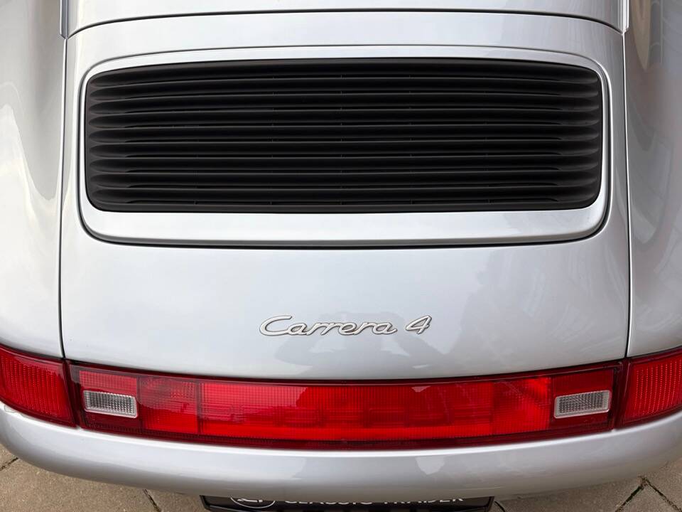 Afbeelding 41/73 van Porsche 911 Carrera 4 (1995)