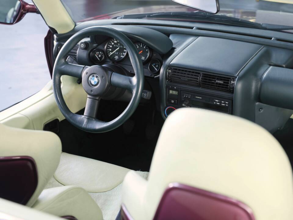 Bild 34/50 von BMW Z1 Roadster (1991)