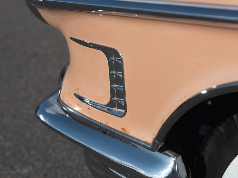 Immagine 29/141 di Cadillac 62 Sedan DeVille (1958)