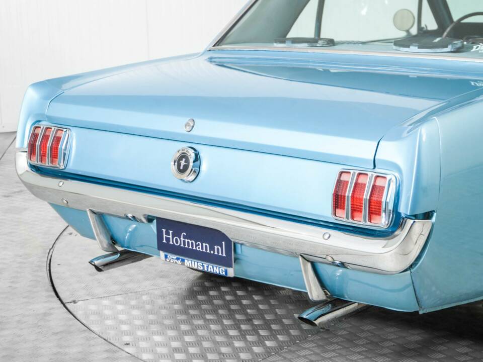 Image 26/50 of Ford Mustang 302 (1966)