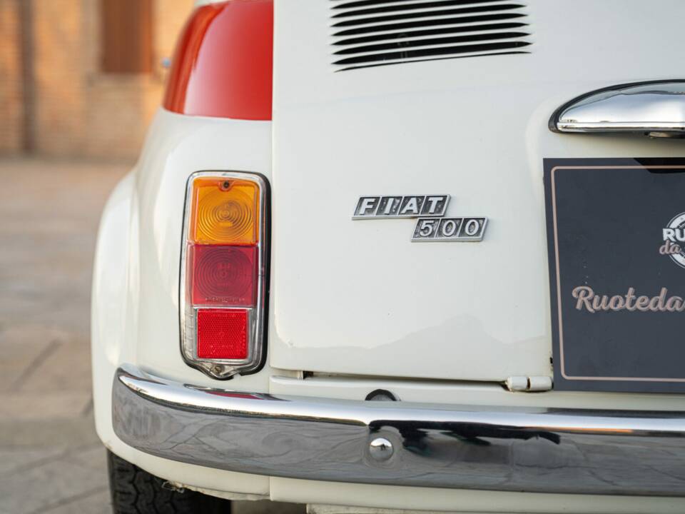 Image 18/50 of FIAT 500 F (1970)