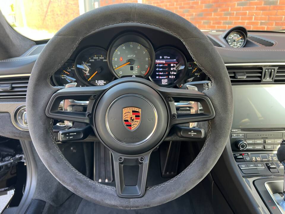 Immagine 22/29 di Porsche 911 GT3 (2018)