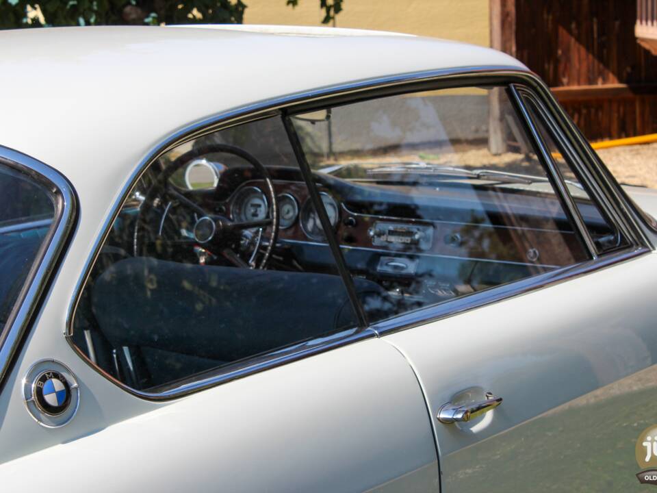 Afbeelding 11/29 van BMW 3200 CS (1964)