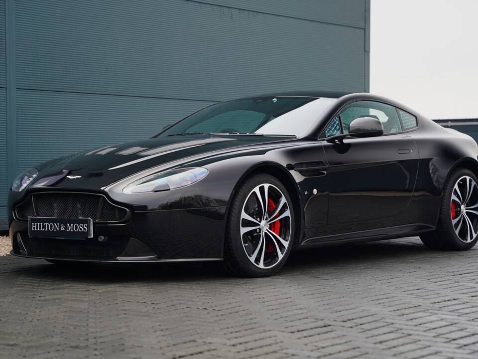 Afbeelding 11/50 van Aston Martin V12 Vantage S (2018)