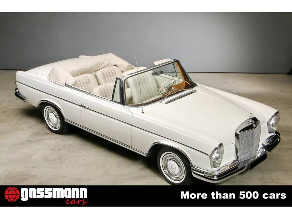 Image 5/15 de Mercedes-Benz 300 SE (1967)