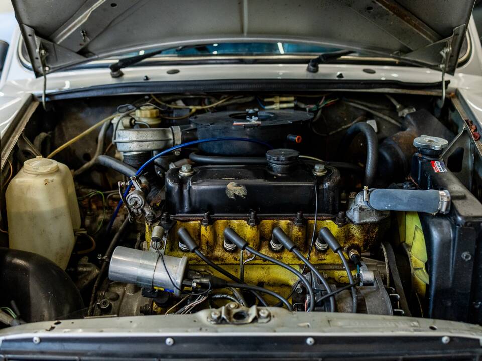 Image 39/43 of Austin Mini Mayfair Sport (1983)
