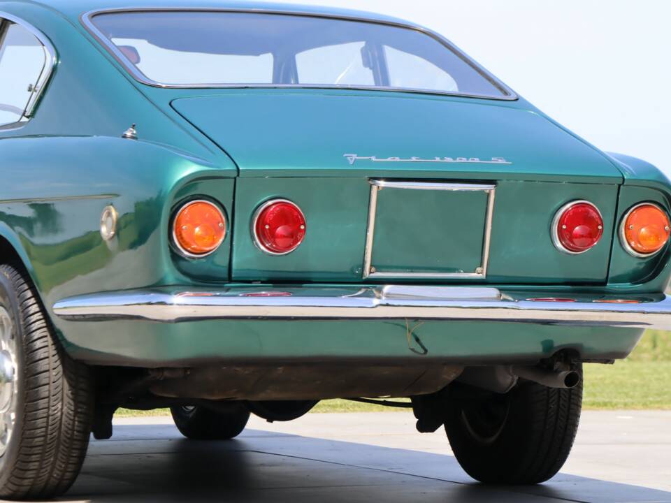 Bild 25/50 von FIAT 1300 Vignale (1965)