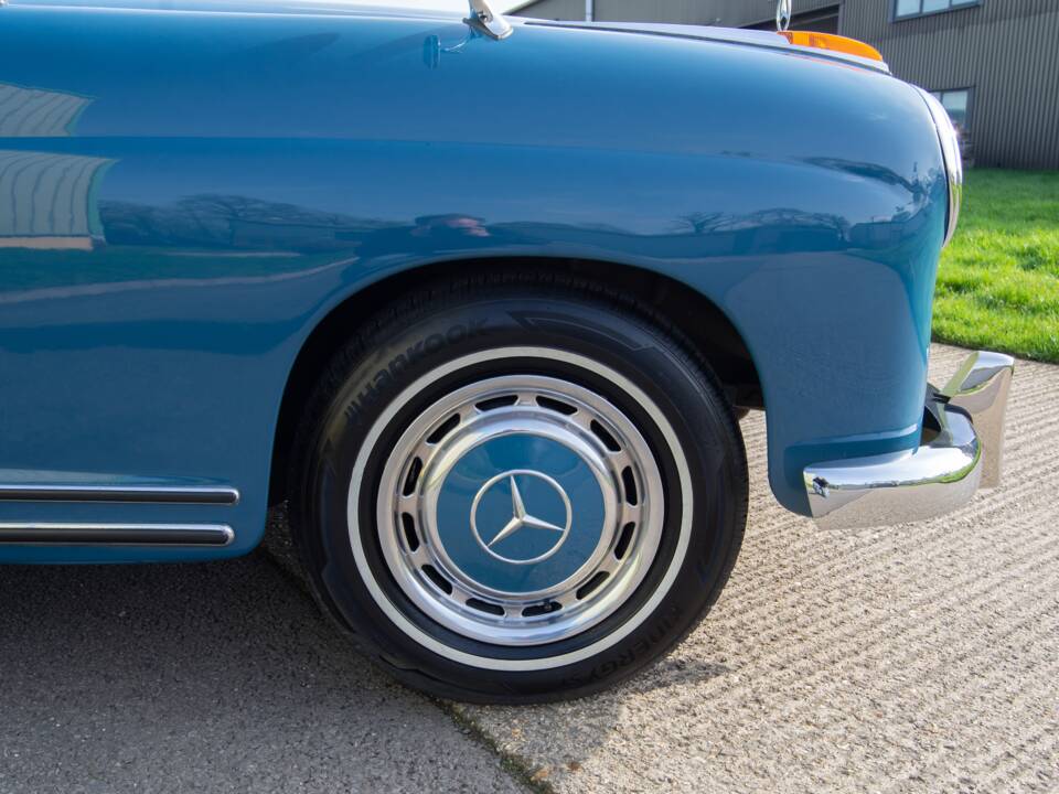 Bild 31/31 von Mercedes-Benz 220 a (1955)