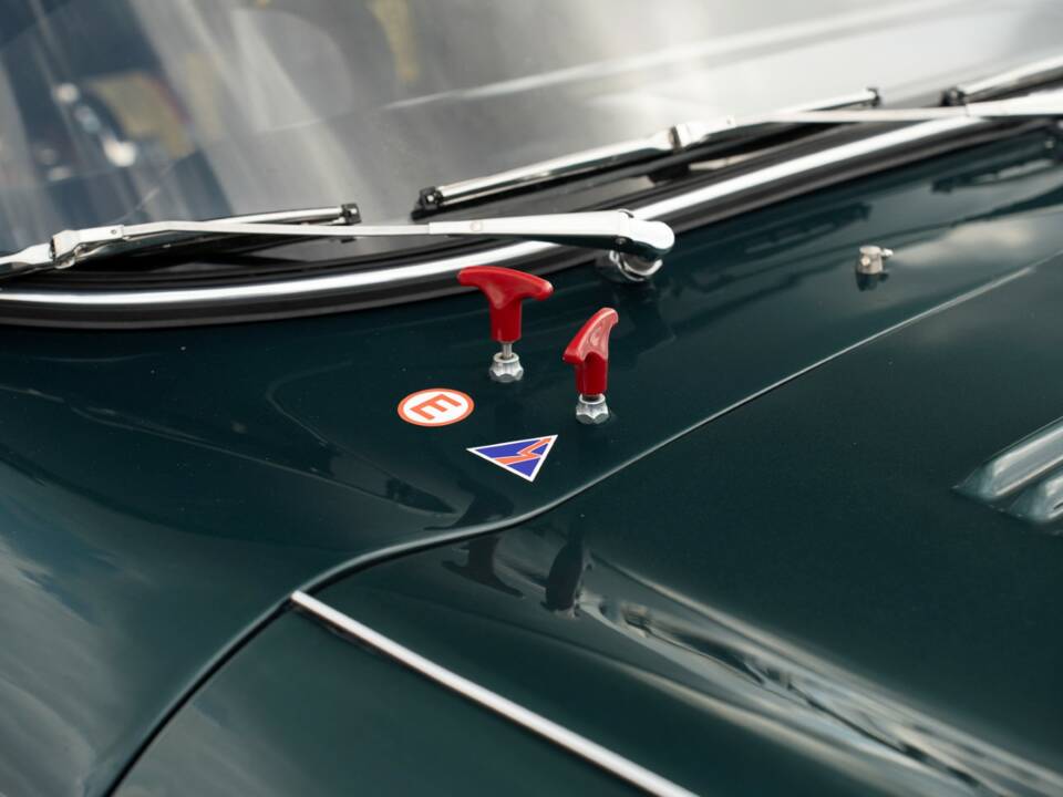 Image 9/20 de Jaguar Type E 3.8 (1961)