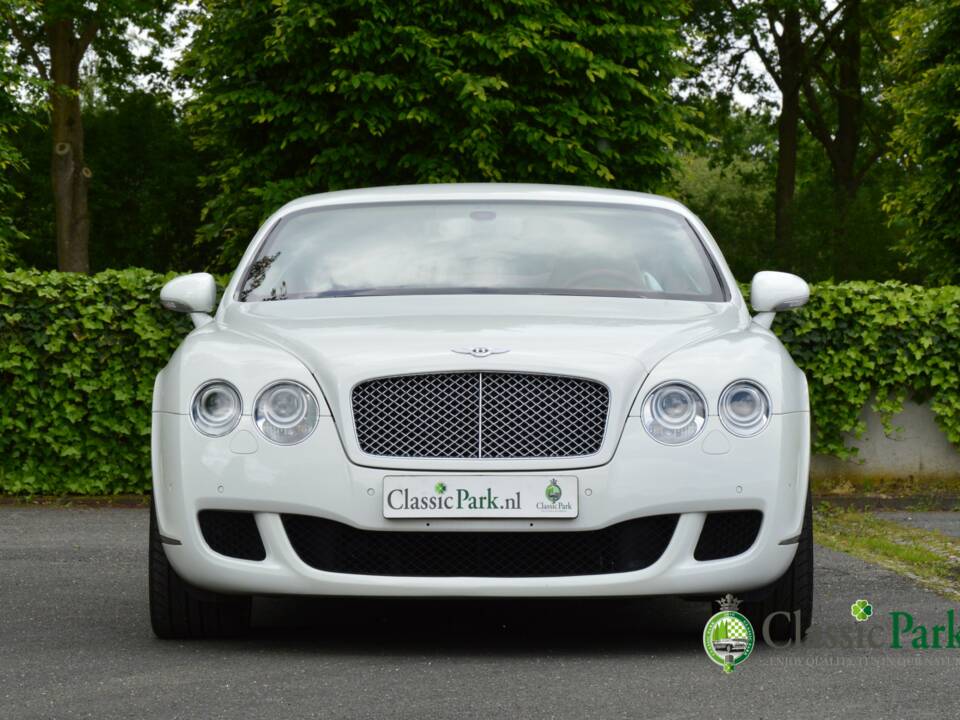 Bild 8/50 von Bentley Continental GT (2008)