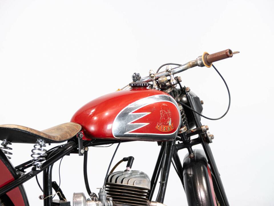Image 44/50 of FIAMC 125 Sport (1952)