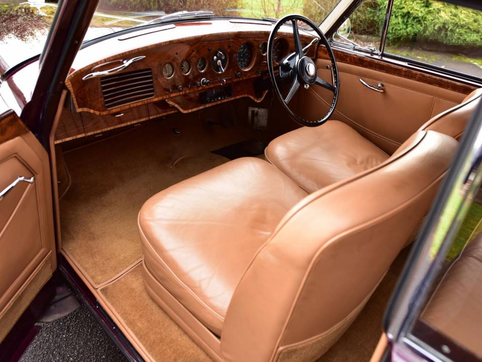 Image 20/38 de Bentley R-Type Continental (1955)