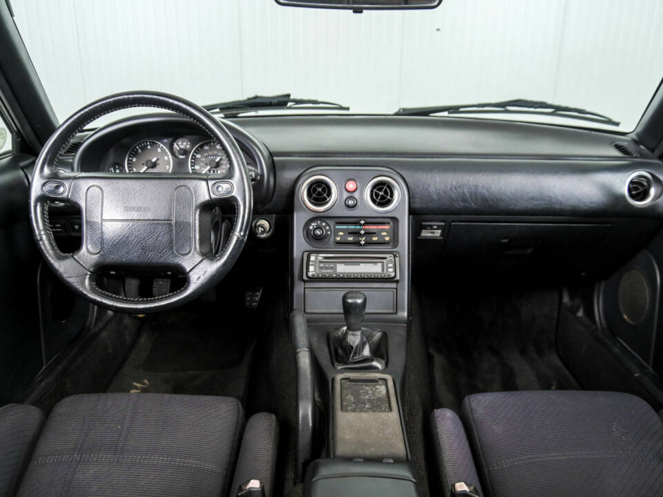 Imagen 7/50 de Mazda MX-5 1.6 (1990)