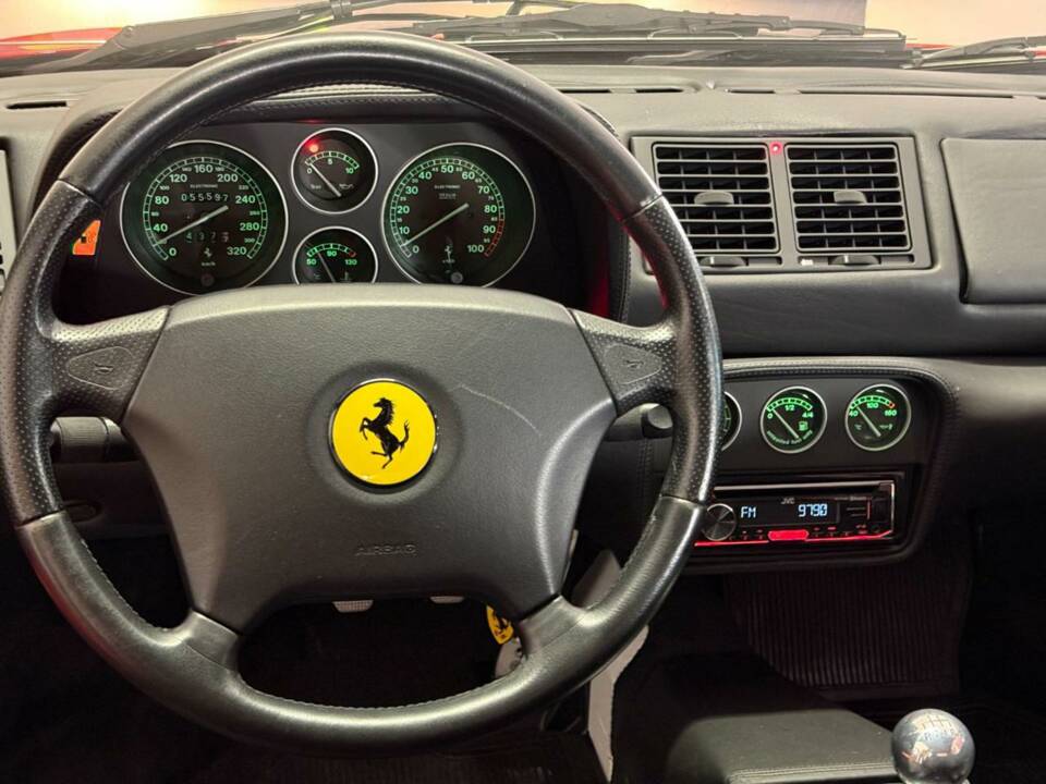 Bild 10/50 von Ferrari F 355 Berlinetta (1997)