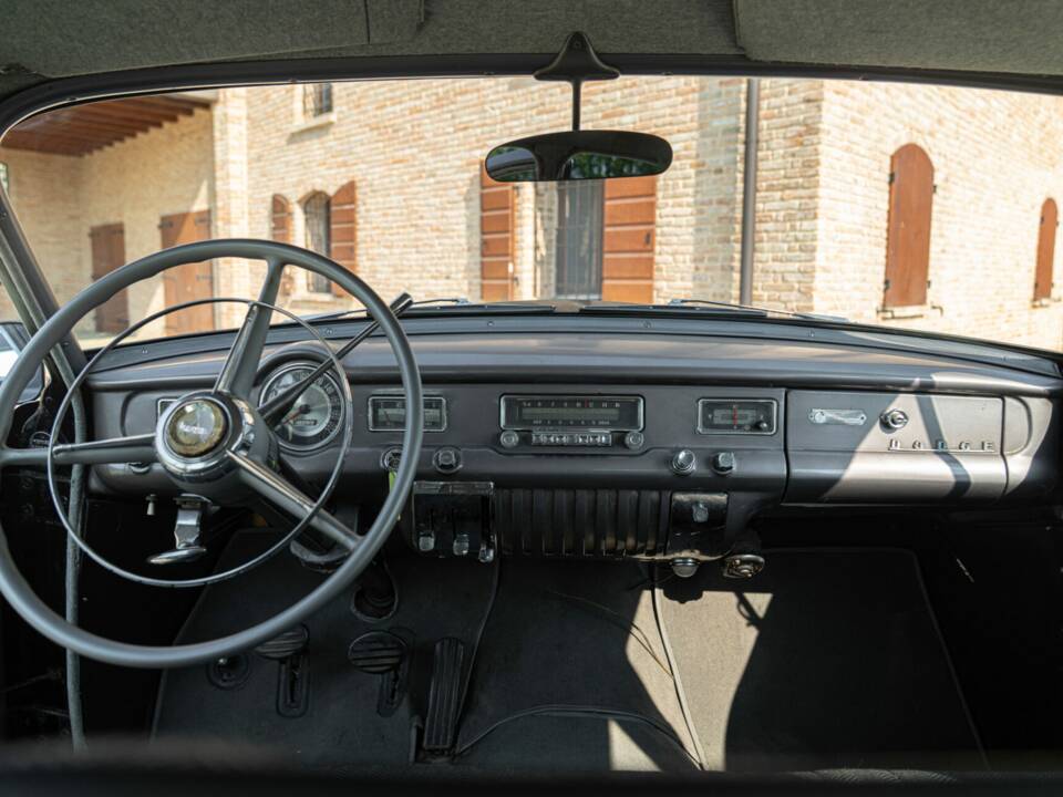 Image 40/50 of Dodge Coronet "Red Ram" (1953)