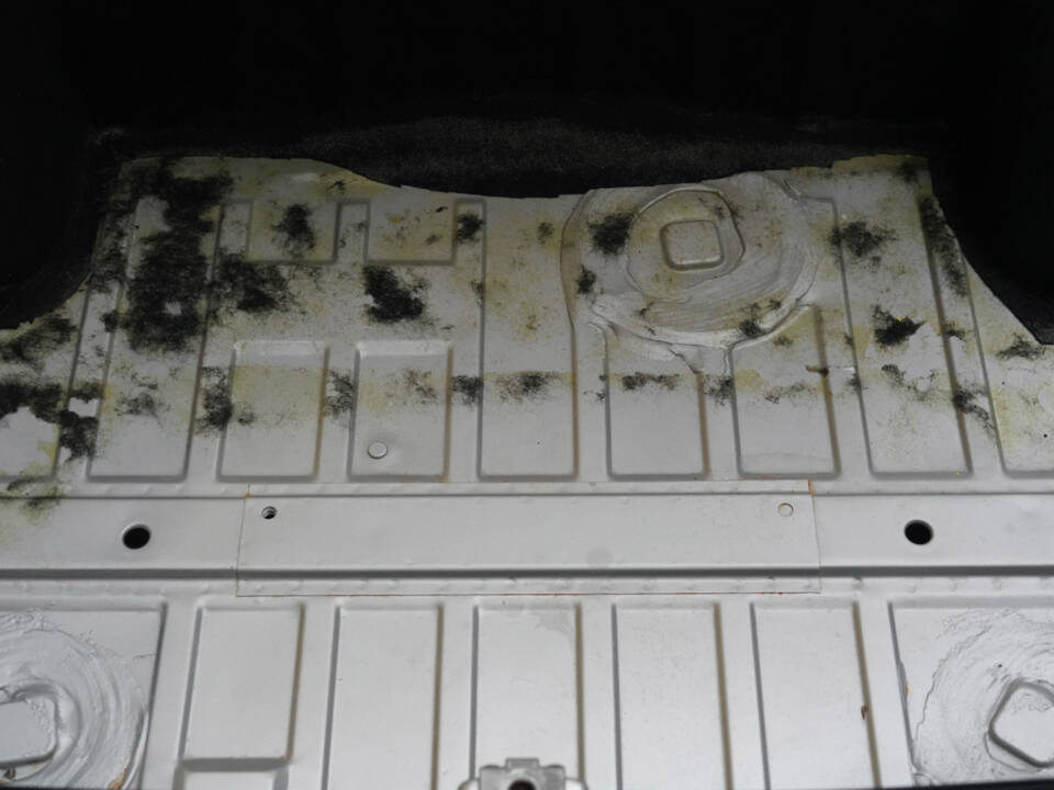 Image 87/99 de Porsche 914&#x2F;4 1.7 (1970)