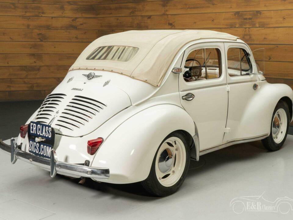 Immagine 10/19 di Renault 4 CV Decapotable (1952)