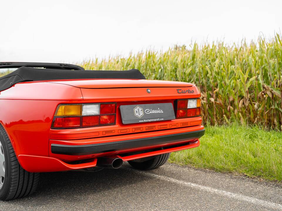 Bild 15/43 von Porsche 944 Turbo (1991)