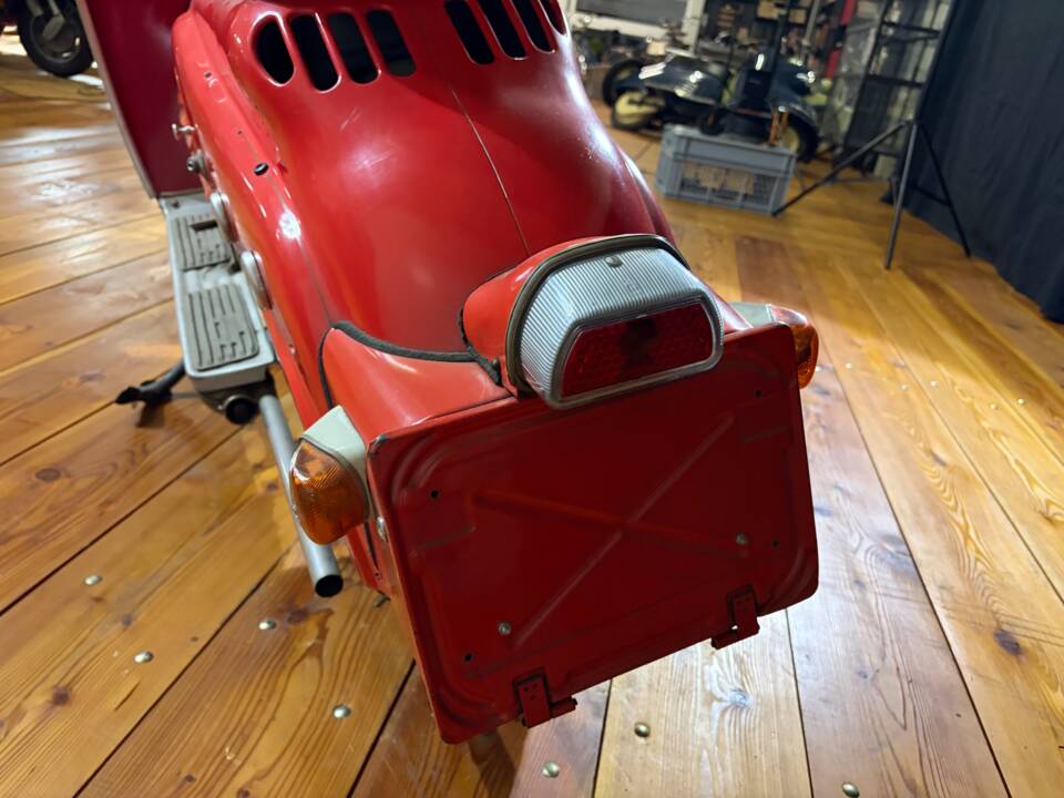 Image 13/15 de Zündapp Bella R 154 (1958)