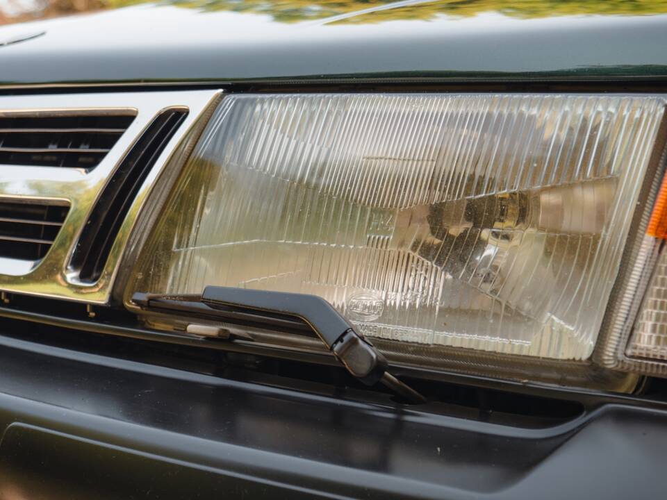 Bild 15/45 von Saab 900 S (1992)