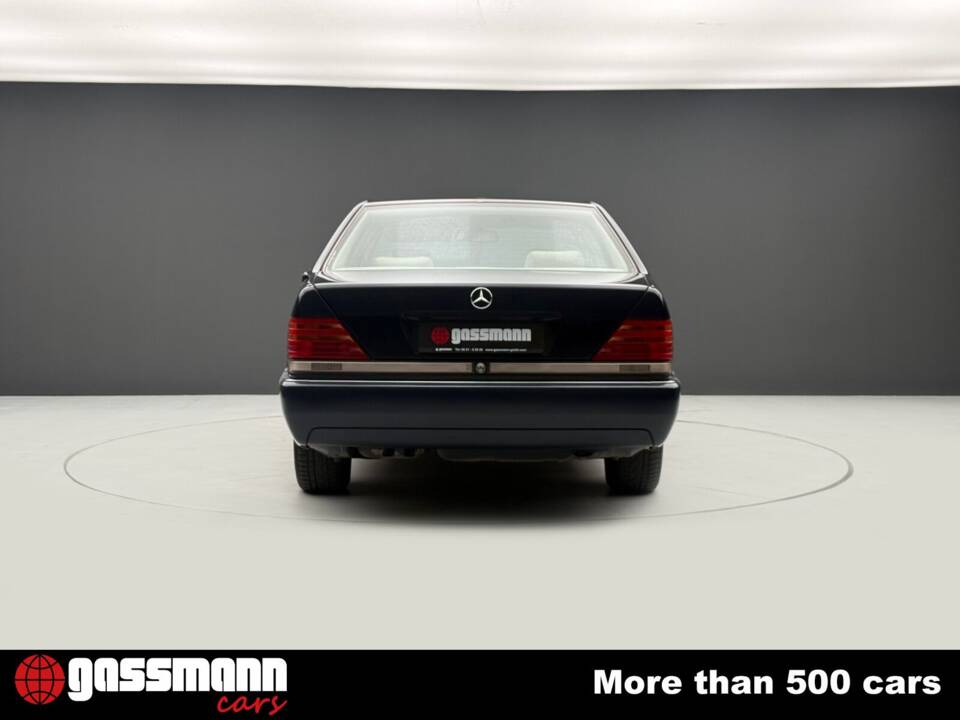 Bild 7/15 von Mercedes-Benz 300 SE (1992)
