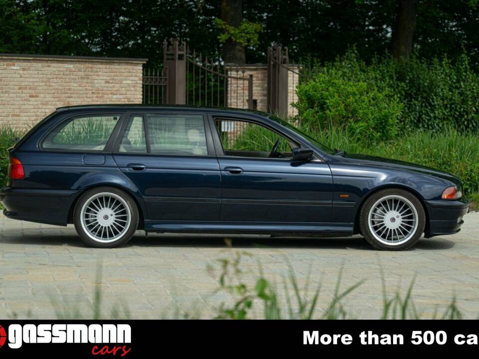 Immagine 5/15 di ALPINA B10 V8 Touring (1998)