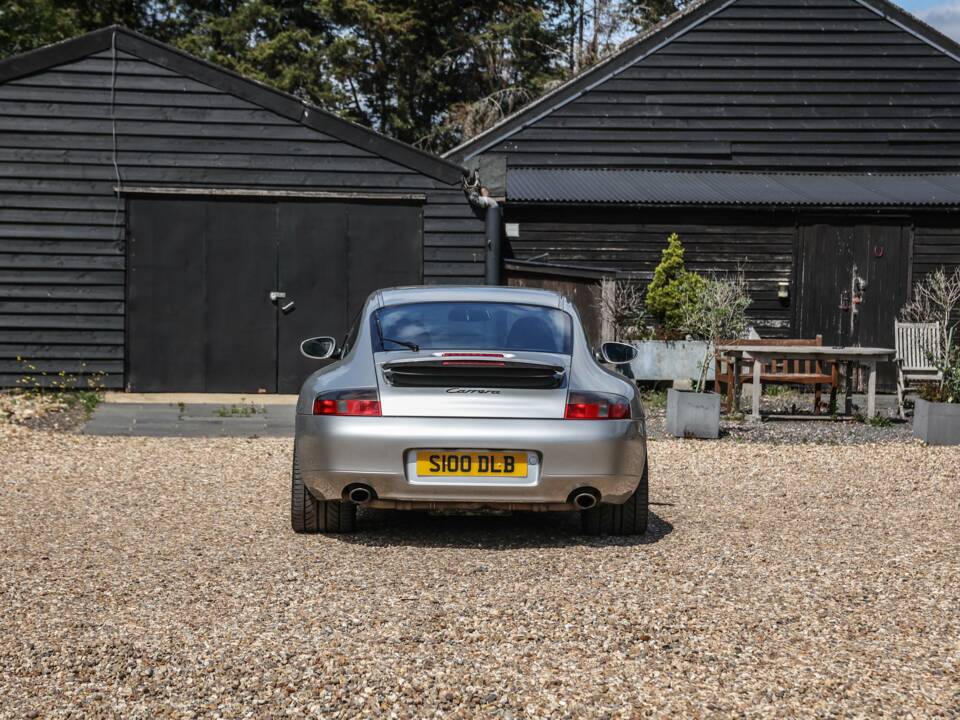 Bild 34/38 von Porsche 911 Carrera (1998)