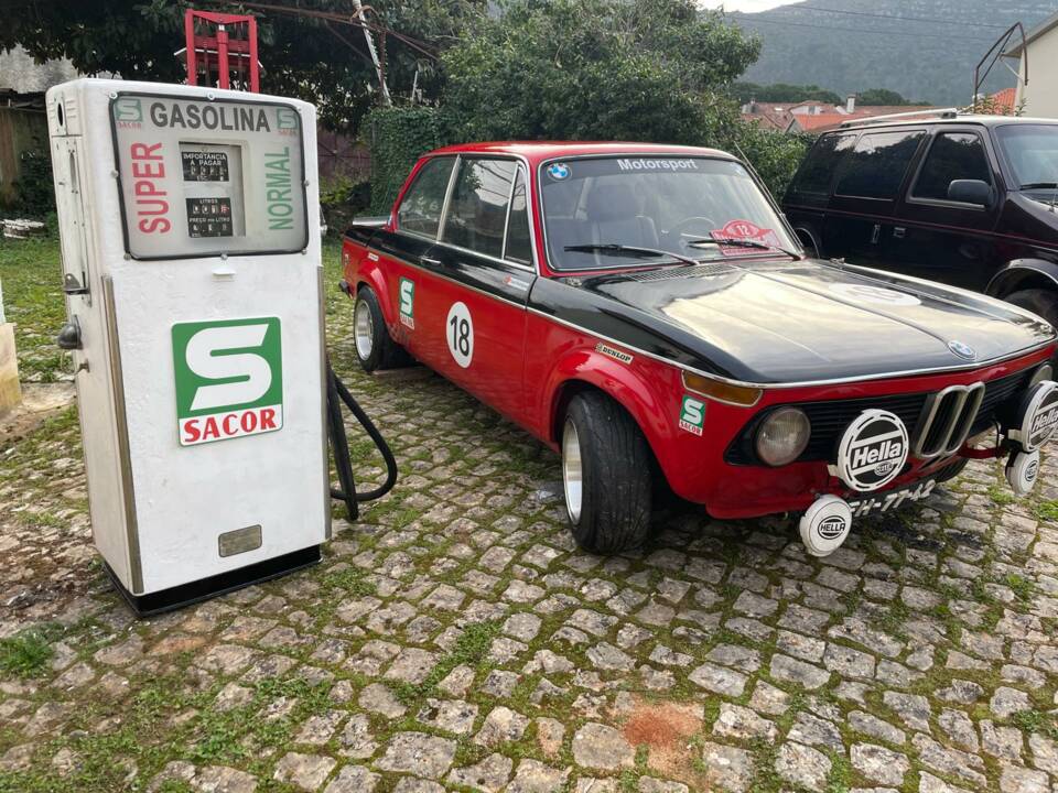 Image 2/5 of BMW 1602 (1972)