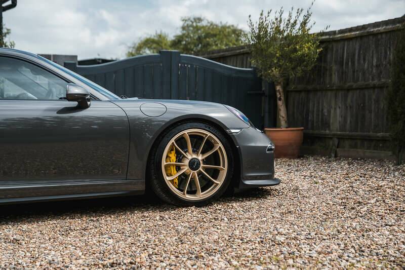 Bild 30/50 von Porsche 911 GT3 (2014)