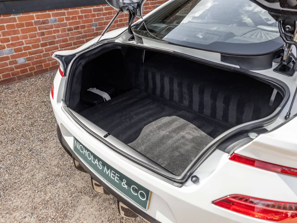 Image 9/57 of Aston Martin Vanquish S (2018)