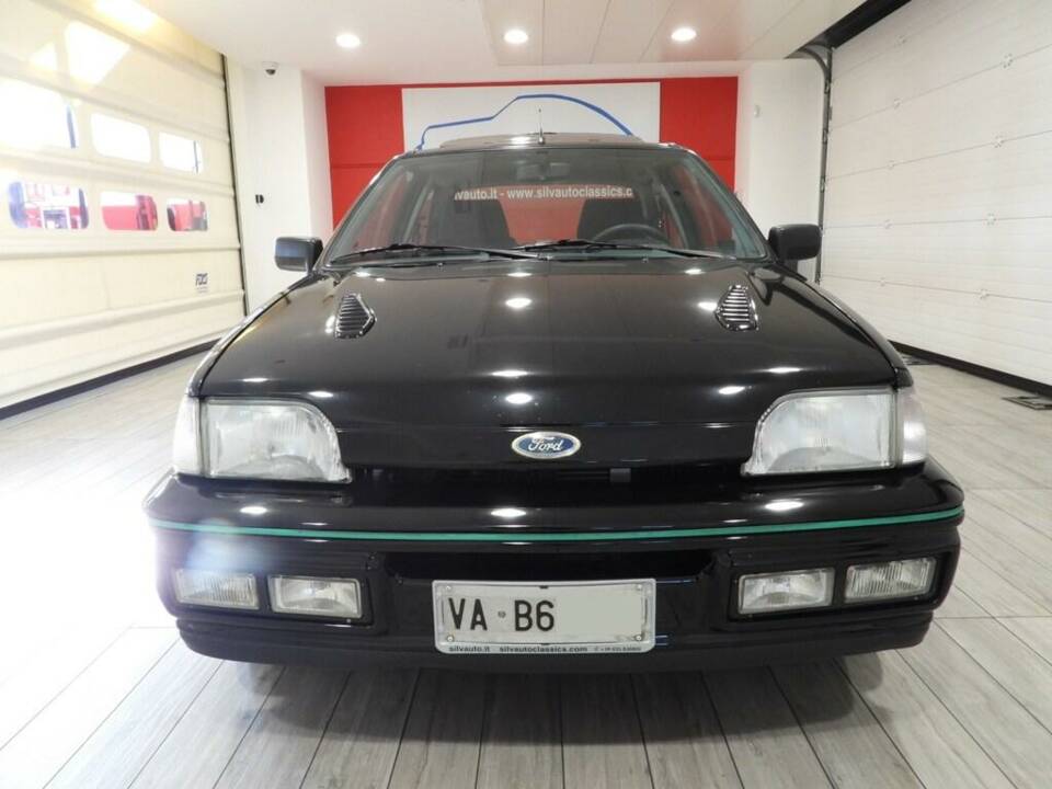 Image 2/10 of Ford Fiesta RS Turbo (1991)