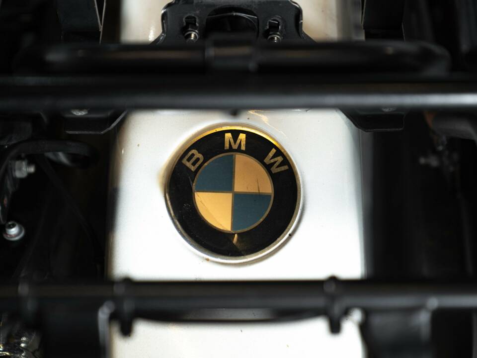 Bild 9/30 von BMW DUMMY (1987)