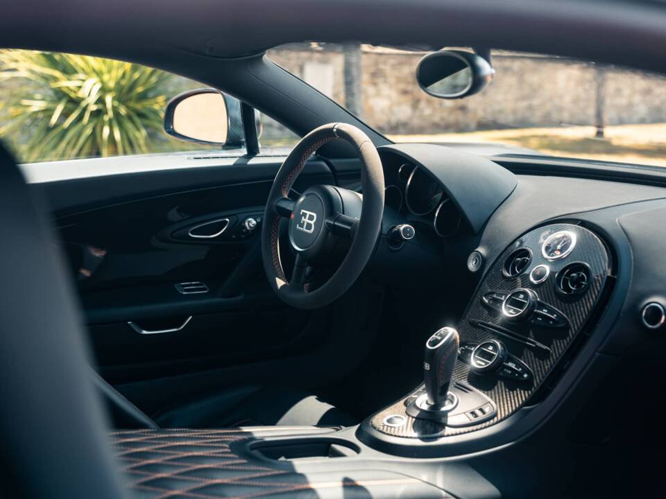 Bild 13/26 von Bugatti Veyron 16.4 Super Sport (2011)