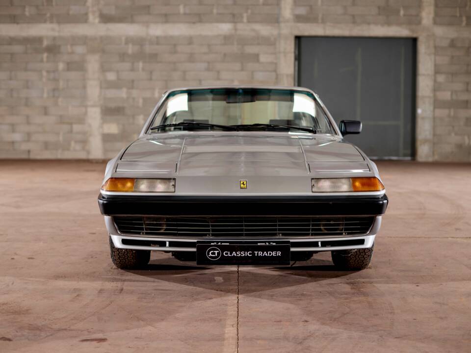 Image 9/23 de Ferrari 400 GT (1979)