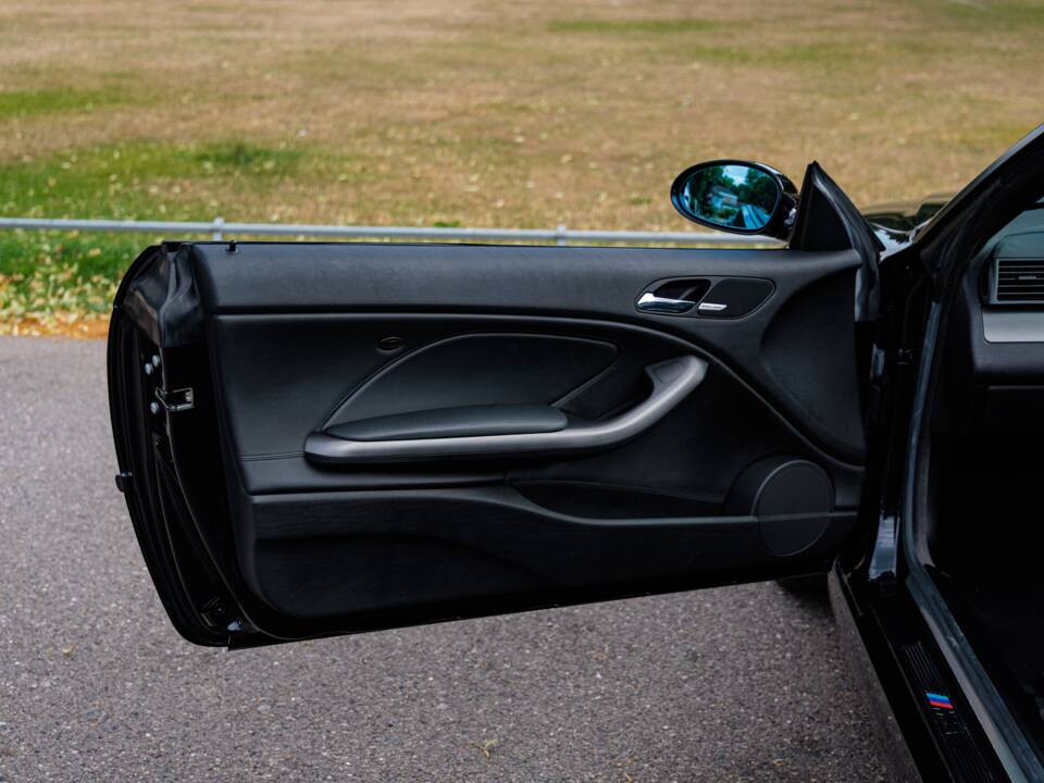 Image 24/38 de BMW M3 (2004)