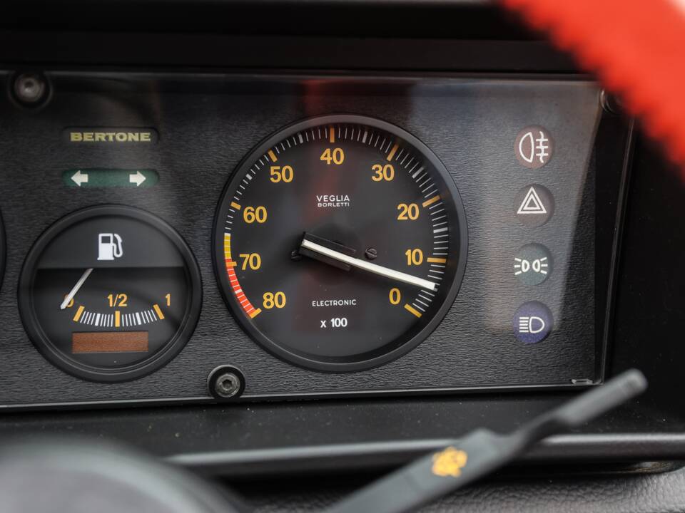 Image 45/50 of FIAT X 1/9 (1984)