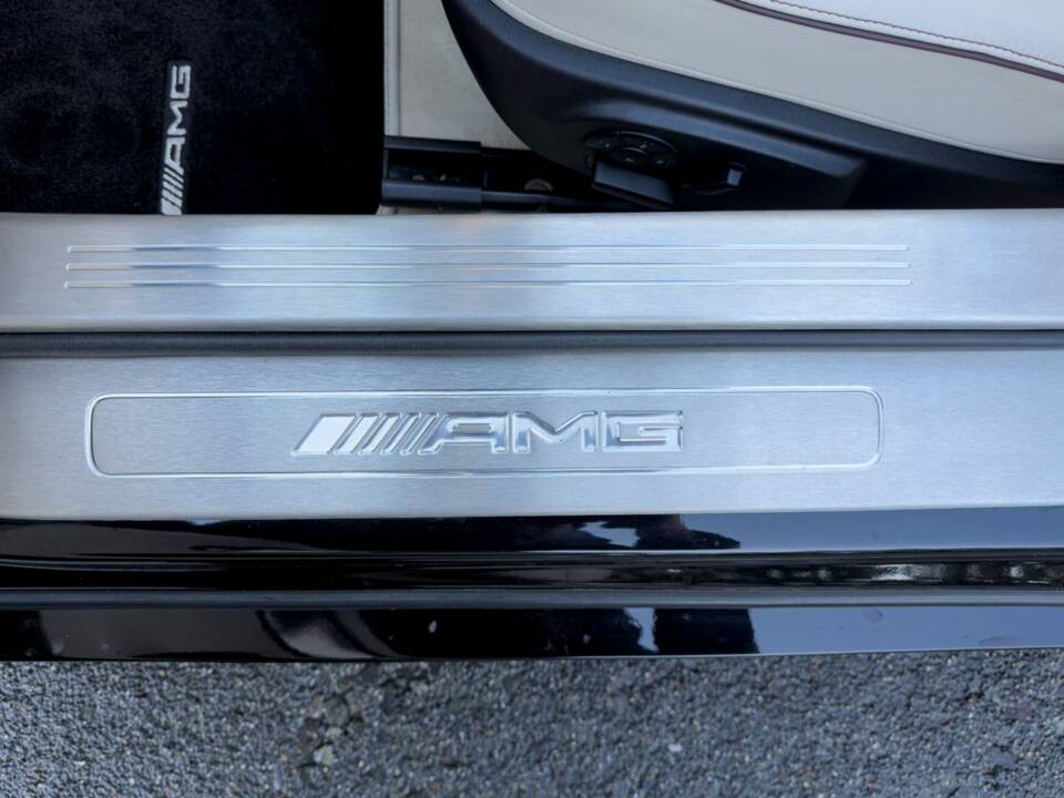 Afbeelding 23/26 van Mercedes-Benz SLS AMG GT Roadster (2014)