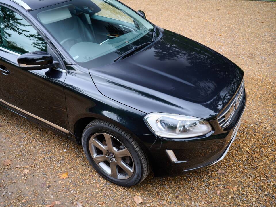 Bild 24/50 von Volvo XC60 T6 (2014)
