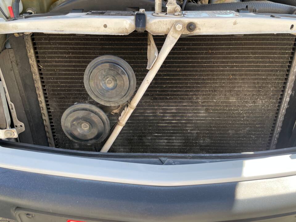 Image 46/57 of Mercedes-Benz 190 D 2.5 (1992)