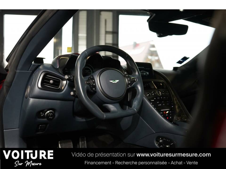 Bild 33/50 von Aston Martin DBS Superleggera (2019)