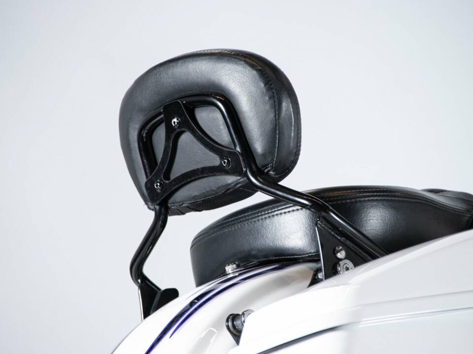 Bild 23/50 von Harley-Davidson DUMMY (2015)